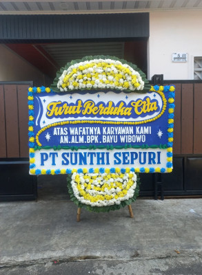 Papan Bunga Duka di Pakowa